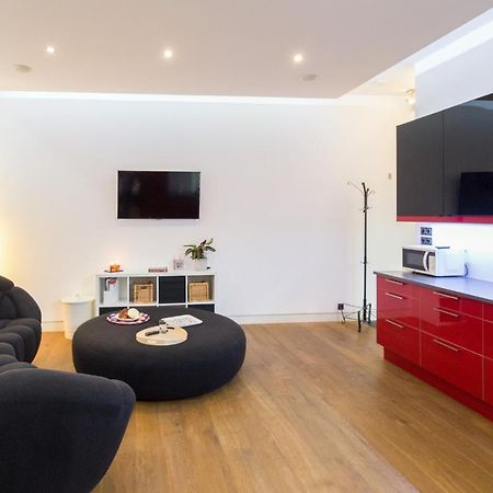 Modern, Stylish And Comfy In Trendy Jewish Quarter Apartment Krakow Luaran gambar