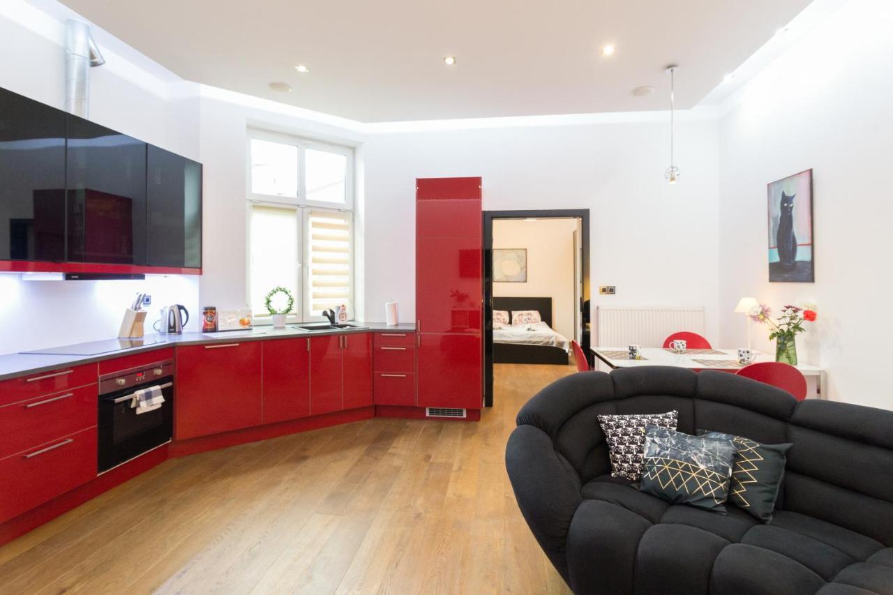 Modern, Stylish And Comfy In Trendy Jewish Quarter Apartment Krakow Luaran gambar