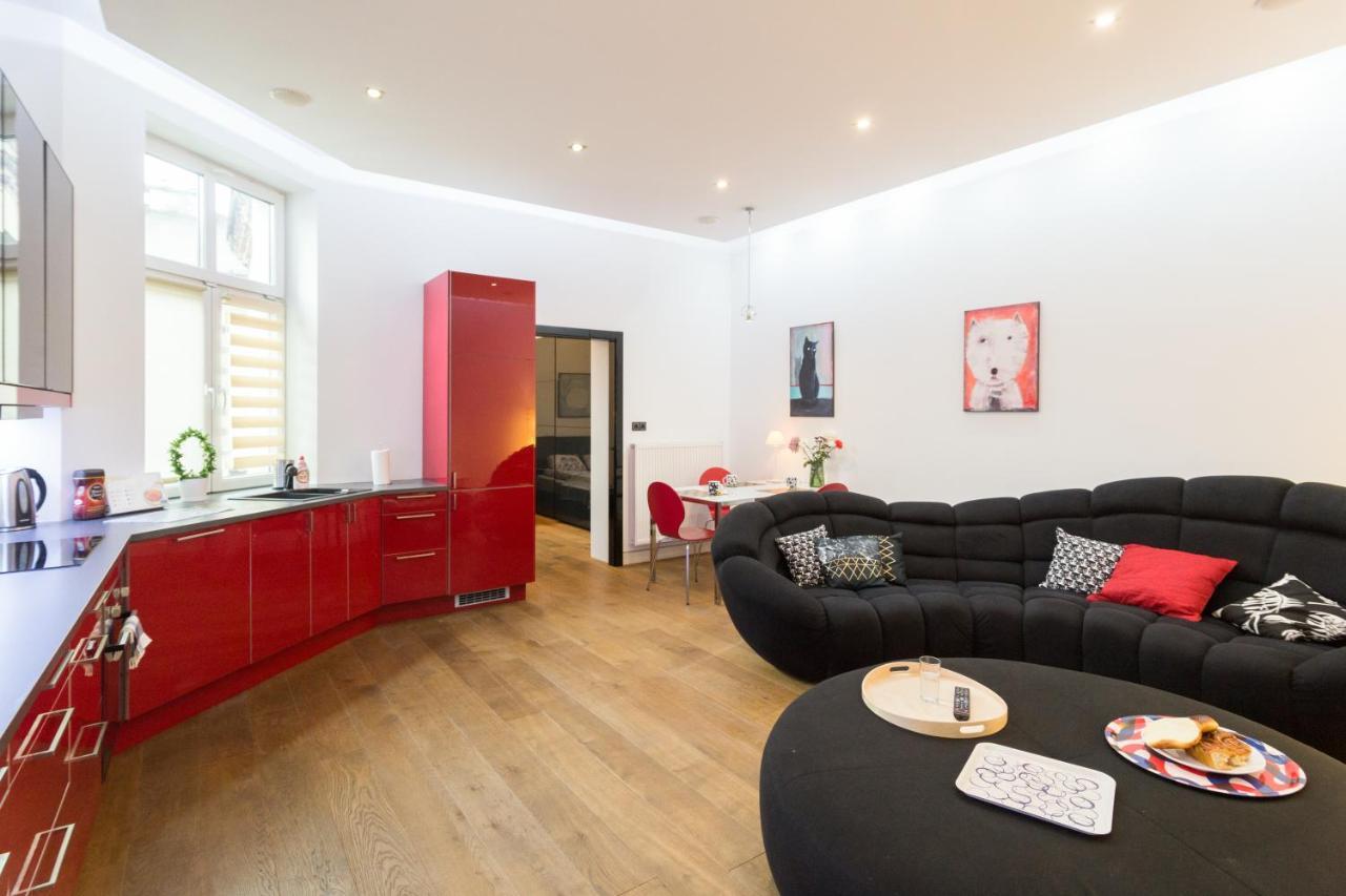 Modern, Stylish And Comfy In Trendy Jewish Quarter Apartment Krakow Luaran gambar