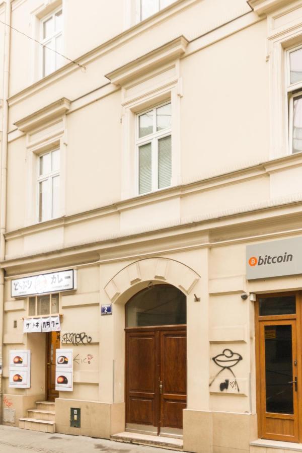 Modern, Stylish And Comfy In Trendy Jewish Quarter Apartment Krakow Luaran gambar